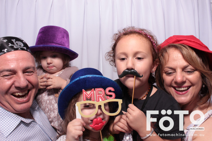 Diandra and Nick’s Wedding | View more photos from the event at gallery.fotomachines.com.au/u/FOTOMachines/Diandra-and-Nick’s-Wedding